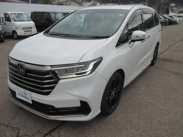 オデッセイ2.0 e:HEV アブソルート EX