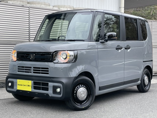 N-BOXジョイ 2トーン