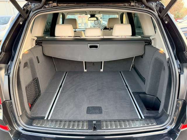 �C�ɂȂ邨�Ԃ�����܂�����E�̓d�b�ԍ����璼�ڂ��X�ɂ��₢���킹���������B�x�����@����ԗ����A��Ԃ܂łȂ�ł������������Ē����܂��B�X�^�b�t�ꓯ���A�����҂����Ă���܂��B