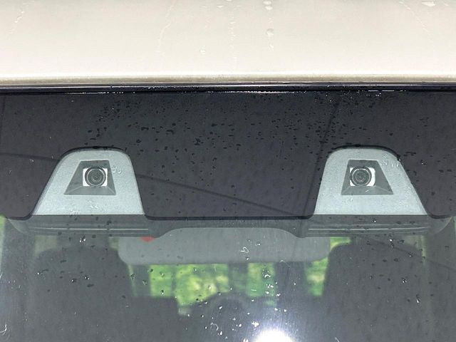 �y�f���A���Z���T�[�u���[�L�T�|�[�g�z���s���ɑO���̎ԗ�����F�����A�Փ˂������Ȏ��͌x��ƃu���[�L�ŏՓˉ���Ɣ�Q�y�����A�V�X�g�B�����S�Ƀh���C�u�����y���݂��������܂��B