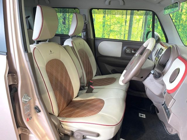 �y���烌�U�[�V�[�g�z����̂ӂ���肪�e�ՂŃ����e�i���X�����ȒP�ȁA�@�\���ɗD��鍇����v���̗p�����㎿�ȃV�[�g�ł��B����S�n���悭�A���������ӂ��S�n�ǂ��ԓ���Ԃ����o���Ă���܂��B