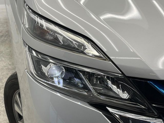 �yLED�w�b�h���C�g�z���V����ԑ��s�����ǍD�Ȏ��E���m�ۂ����S���ĉ^�]�ł��鍂�P�xLED�w�b�h���C�g�𑕔�!�_�����x�������A����d�͂��}�����Ă��܂��B