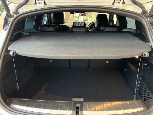 ���g�����N���[��:����L������e�X�y�[�X!���ꂾ���̍L��������΂��������⃌�W���[�Ȃǂɂ��œK�ł�!�g�p�������Ȃ����ꂢ�ȏ�Ԃ��ێ����Ă���܂��B