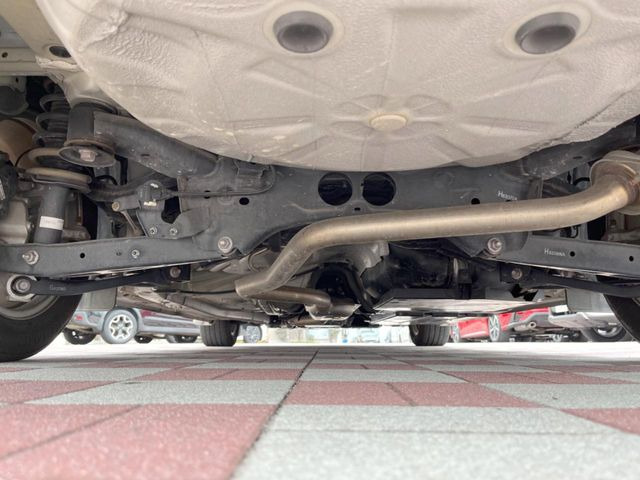 ����肪���ꂢ�Ȃ����ɁA�h�K���H�̎{�H���I�X�X���B�~��n��͂������A���ݕ��ɂ��Z���̕���A��Ń}�����E�E�B���^�[�X�|�[�c���������ɑ�ύD�]���������Ă���܂��B