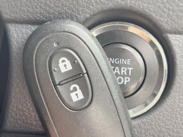 �y�L�[���X�X�^�[�g�V�X�e���z�J�o����|�P�b�g�ɓ��ꂽ�܂܂ł��h�A�̎{���E�������\�ȃX�}�[�g�L�[�𑕔��B�G���W���̃I���E�I�t�����J�M�����o���K�v����������Ƃ��Ă��֗��ł���