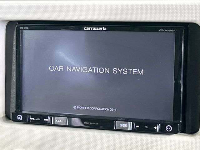 �y�i�r�Q�[�V�����z�g���₷���i�r�ŖړI�n�܂ł�������ē����Ă���܂��B�e��I�[�f�B�I�Đ��@�\���[�����Ă���A���Ԃ̉^�]������Ɋy�����Ȃ�܂�!!