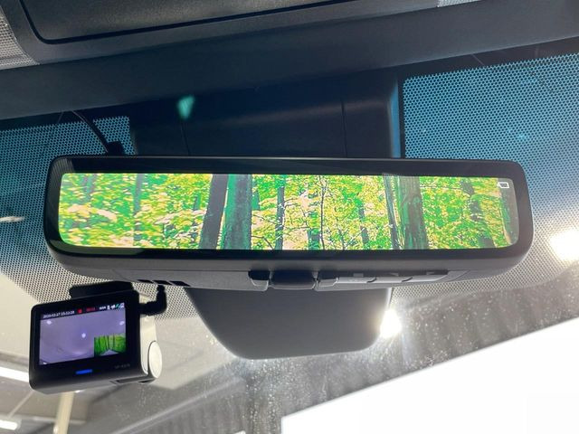 �y�f�W�^���C���i�[�~���[�z��Ȃ̑傫�ȉו��⓯��҂Ō�����m�F���Â炢���ł����S!�J�������B�e�����ԗ�����̉f�������[���~���[���ɕ\���B�N���A�Ȏ��E�ŏ󋵂̊m�F���\�ł�!