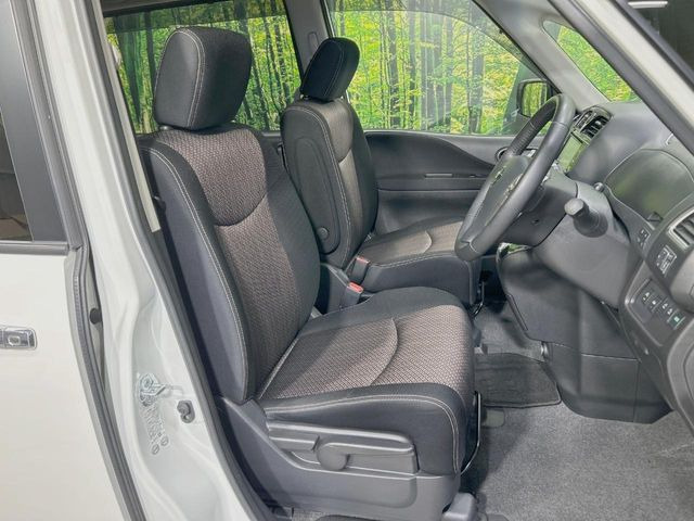 �^�]�Ȃ܂��ɂ͏\���ȃX�y�[�X������A�啿�ȕ��ł��������^�]���Ă�����������ł��B