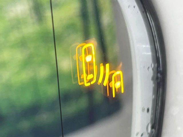 �y�u���C���h�X�|�b�g���j�^�[�z���s���A�h�A�~���[�̎��p�ɂȂ�₷���ӏ��Ɍ㑱�Ԃ��ڋ߂���ƃT�C�h�~���[�̃����Y�Ɍx����\��!�h���C�o�[�ɒ��ӊ��N�����Ă���܂��B