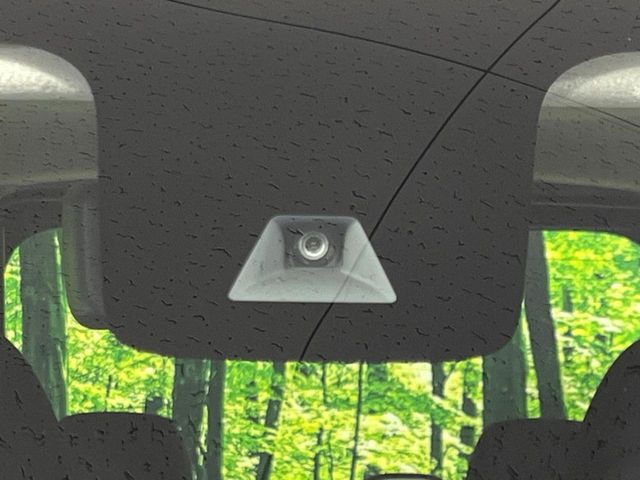 �y�O�He-Assist�z���s���ɑO���̎ԗ�����F�����A�Փ˂������Ȏ��͌x��ƃu���[�L�ŏՓˉ���Ɣ�Q�y�����A�V�X�g�B�����S�Ƀh���C�u�����y���݂��������܂��B