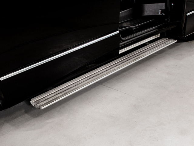 ��Ȃ��J����Ǝԗ��������玩���ŃX�e�b�v���W�J���ď��~����T�|�[�g���܂�!�������I���I�t�̐؂�ւ����\�ł�!