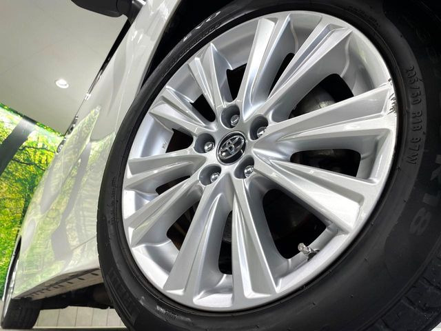 �y����18�C���`�A���~�z�C�[���z�O�ςɃ}�b�`���������A���~�z�C�[���𑕒����Ă���܂��B�e��ЊO�A���~�z�C�[����A�X�^�b�h���X�^�C�����戵�����Ă���܂��B���񂲑��k����������