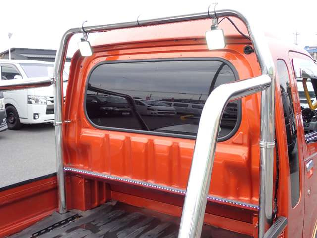 .��ʌ�����3�X�ܓW�J �{�X �~�j�o���`MT�� �Z�_���� �݌�50�� ��z�X 4WD�ESUV���X �݌�50�� �O���[�v�݌�150��ȏ�