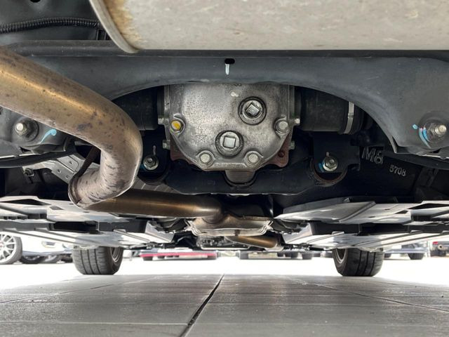 ����肪���ꂢ�Ȃ����ɁA�h�K���H�̎{�H���I�X�X���B�~��n��͂������A���ݕ��ɂ��Z���̕���A��Ń}�����E�E�B���^�[�X�|�[�c���������ɑ�ύD�]���������Ă���܂��B