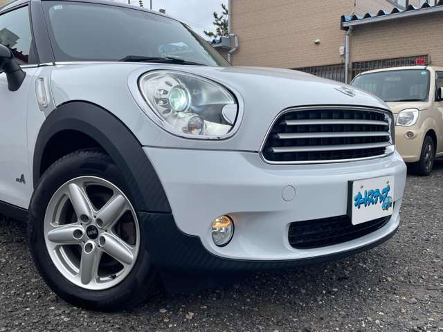 ミニクロスオーバークーパー オール4 4WD