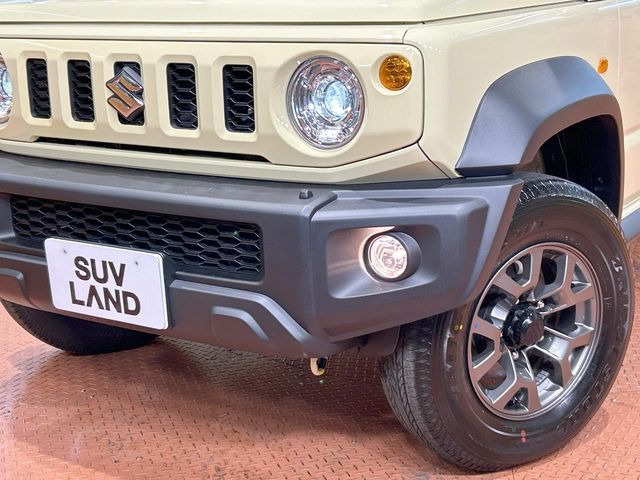 �yLED�w�b�h���C�g�z���V����ԑ��s�����ǍD�Ȏ��E���m�ۂ����S���ĉ^�]�ł��鍂�P�xLED�w�b�h���C�g�𑕔�!�_�����x�������A����d�͂��}�����Ă��܂��B