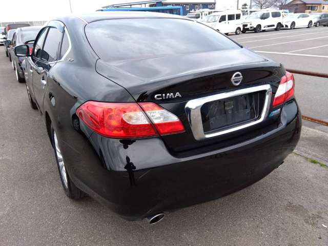 シーマハイブリッド3.5 VIP