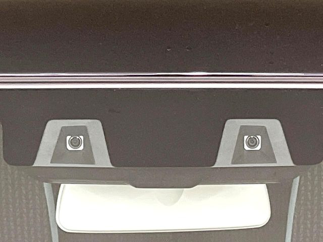 �y�Z�[�t�e�B�T�|�[�g�z���s���ɑO���̎ԗ�����F�����A�Փ˂������Ȏ��͌x��ƃu���[�L�ŏՓˉ���Ɣ�Q�y�����A�V�X�g�B�����S�Ƀh���C�u�����y���݂��������܂��B