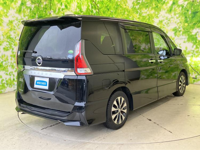 セレナ2.0 ハイウェイスター VセレクションII