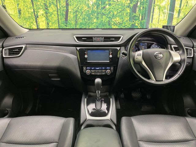 エクストレイル2.0 20X エマージェンシーブレーキパッケージ