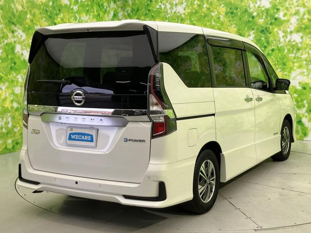 セレナ1.2 e-POWER ハイウェイスターV