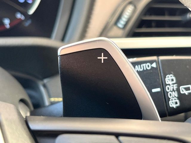 ���X�e�A�����O�p�h���V�t�g:�N�C�b�N�ȃV�t�g���삪�\!���X�|���X�������A���Ȃ��̃M�A�ϑ��ɂ�������Ƃ��Ă��Ă���܂�!���Ԃƈ�̂ƂȂ�鑕���ł��B