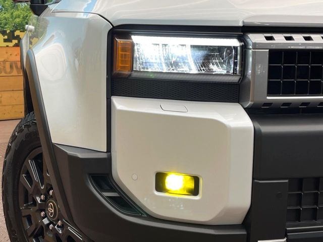 �yLED�w�b�h���C�g�z���V����ԑ��s�����ǍD�Ȏ��E���m�ۂ����S���ĉ^�]�ł��鍂�P�xLED�w�b�h���C�g�𑕔�!�_�����x�������A����d�͂��}�����Ă��܂��B