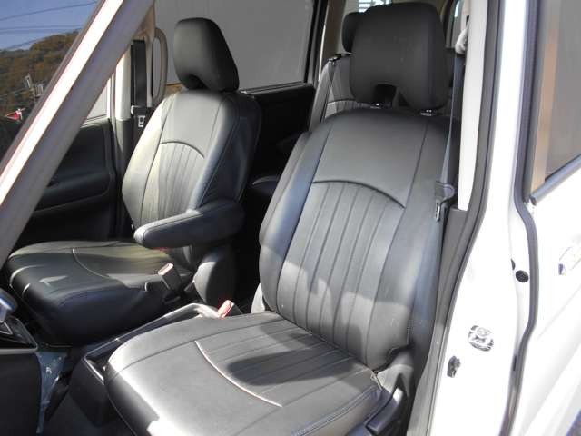 セレナ1.2 e-POWER ハイウェイスターV