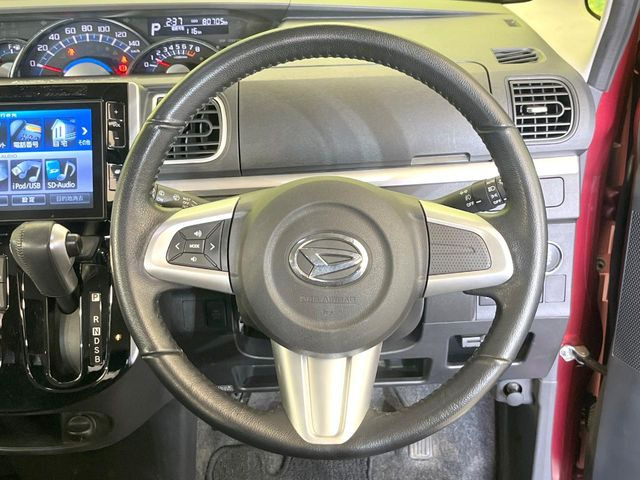 �y�����v�����X�e�A�����O�z�㎿�Ȋv���g�p���邱�ƂŁA��ɂ����������݂ƂĂ��^�]���₷���n���h���ł���