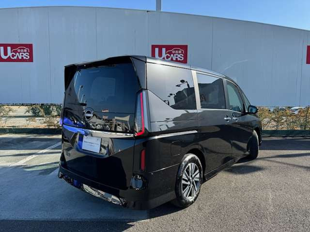 セレナ2.0 ハイウェイスターV