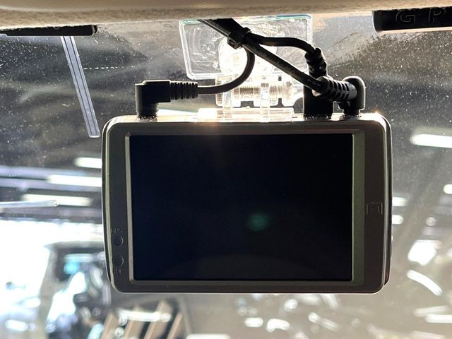 �y�h���C�u���R�[�_�[�z�h���C�u���R�[�_�[����!���s���͂������A������^�]�⎖�̂ɑ��������ہA�f���ŋL�^���A����̃��X�N�ɔ����܂��B���L�^�pSD�J�[�h�͂��q�l�����g�ł��������������K�v������܂��B