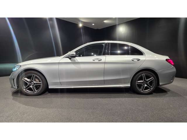 CクラスC200 アバンギャルド AMGライン