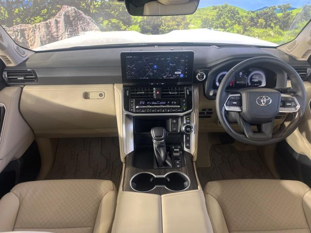 ランドクルーザー3003.5 ZX 4WD