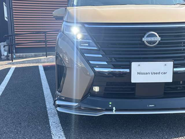 セレナ1.4 e-4ORCE ハイウェイスターV 4WD