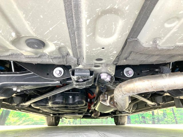 下回りがきれいなうちに、防錆加工の施工がオススメ。降雪地域はもちろん、沿岸部にお住いの方や、趣味でマリン・ウィンタースポーツをされる方にご好評いただいております。