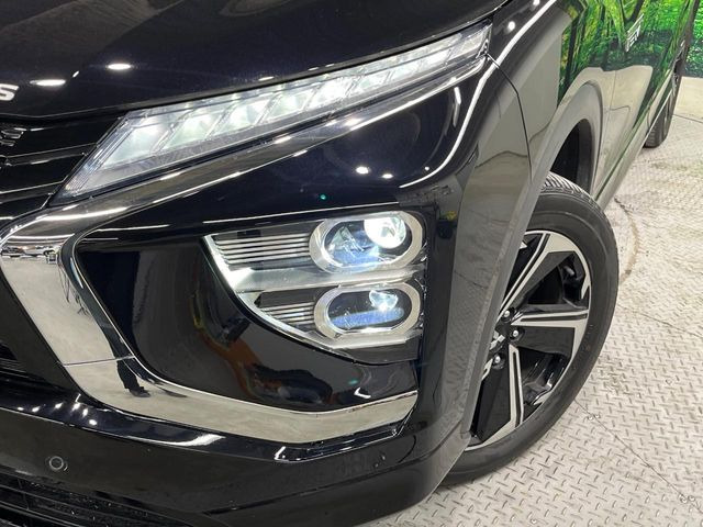 �yLED�w�b�h���C�g�z���V����ԑ��s�����ǍD�Ȏ��E���m�ۂ����S���ĉ^�]�ł��鍂�P�xLED�w�b�h���C�g�𑕔�!�_�����x�������A����d�͂��}�����Ă��܂��B