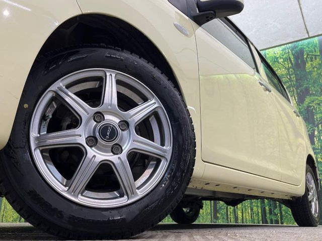 �y14�C���`�A���~�z�C�[���z�O�ςɃ}�b�`�����A���~�z�C�[���𑕒����Ă���܂��B�e��A���~�z�C�[����A�X�^�b�h���X�^�C�����戵�����Ă���܂��B���񂲑��k����������