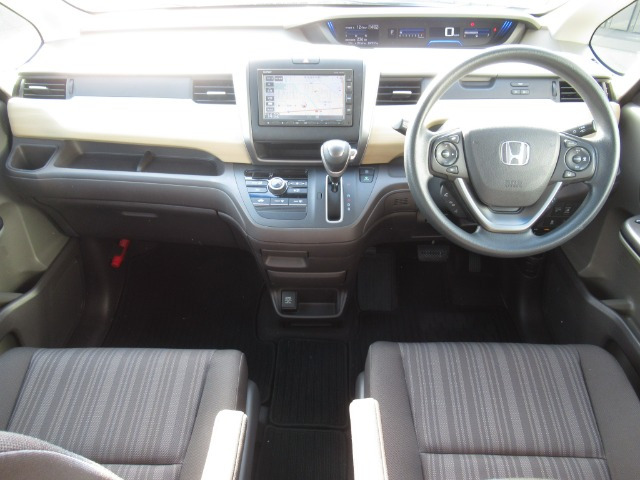 フリード1.5 G ホンダセンシング