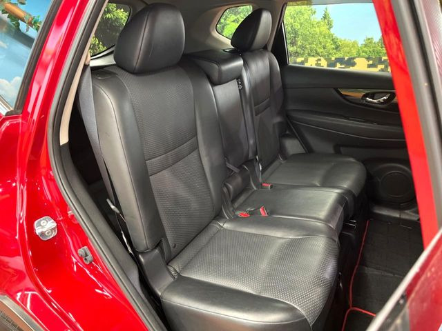 �㕔���Ȃ��C�ɂȂ�悤�ȃL�Y�E�����ւ��蓙�A�傫�ȃ_���[�W�͂Ȃ��A�ǍD�ȏ�Ԃł��B