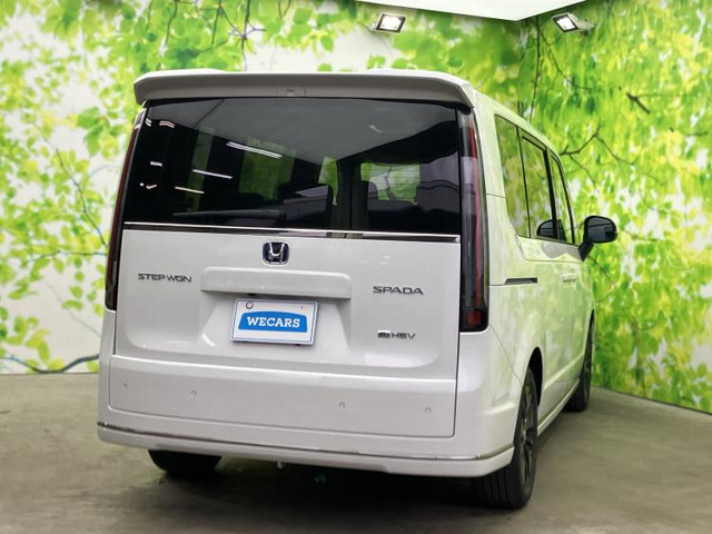 ステップワゴン2.0 e:HEV スパーダ
