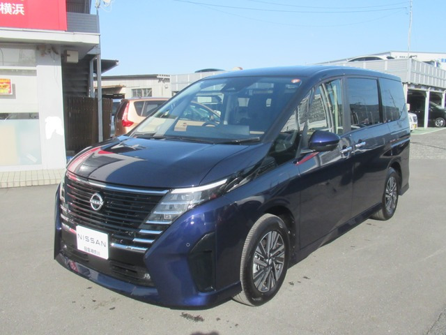 セレナ1.4 e-POWER ハイウェイスターV