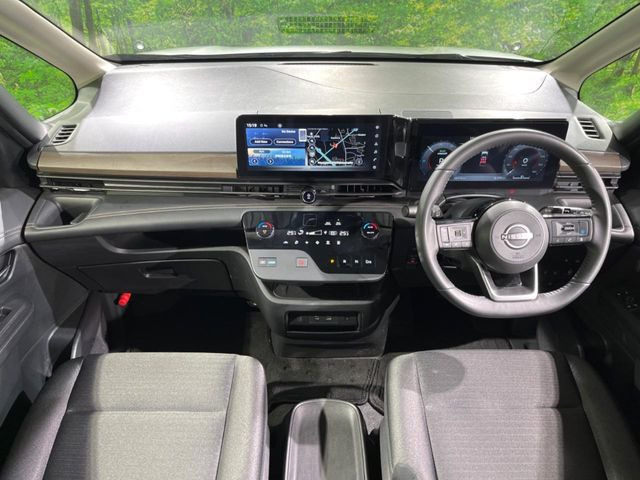 セレナ1.4 e-POWER ハイウェイスターV