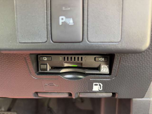 ルーミー1.0 カスタム G