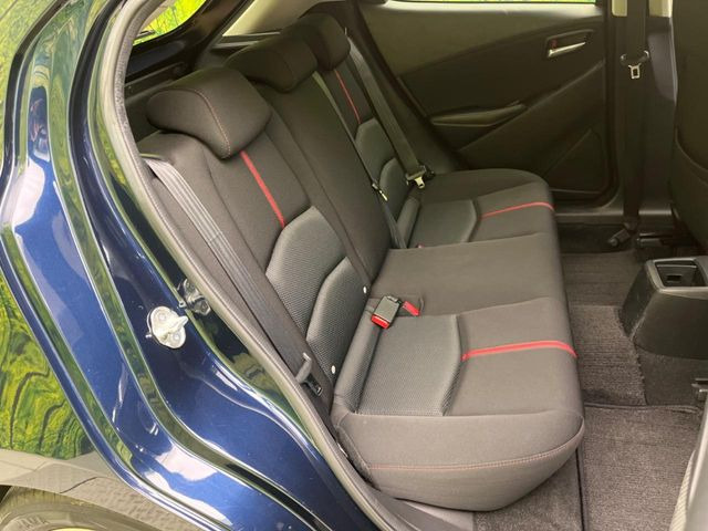 �㕔���Ȃ��C�ɂȂ�悤�ȃL�Y�E�����ւ��蓙�A�傫�ȃ_���[�W�͂Ȃ��A�ǍD�ȏ�Ԃł��B