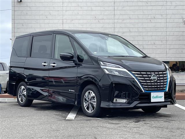 セレナ1.2 e-POWER ハイウェイスターV