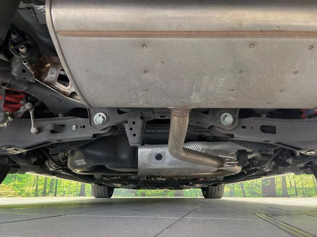 下回りがきれいなうちに、防錆加工の施工がオススメ。降雪地域はもちろん、沿岸部にお住いの方や、趣味でマリン・ウィンタースポーツをされる方にご好評いただいております。