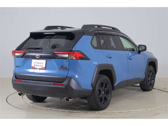 RAV42.0 アドベンチャー オフロードパッケージ II 4WD