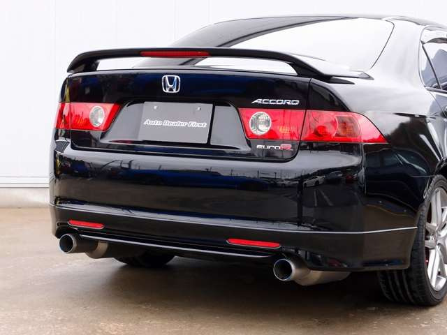 �e��I�[�g���[���戵�����B�ʏ�I�[�g���[���Œ�120�񂩂�A���R�ԍό^120��܂ŁA���q�l�̃j�[�Y�ɍ��������x�����@�����ē������Ă������܂��B�R���Ɏ��M�̖������q�l�����C�y�ɂ����k�������܂�