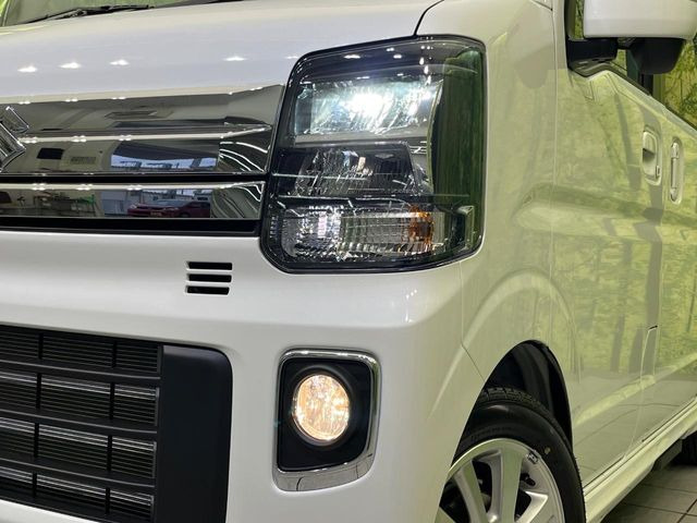 �yLED�w�b�h���C�g�z���V����ԑ��s�����ǍD�Ȏ��E���m�ۂ����S���ĉ^�]�ł��鍂�P�xLED�w�b�h���C�g�𑕔�!�_�����x�������A����d�͂��}�����Ă��܂��B