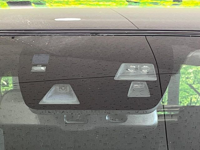 �y�X�}�[�g�V�e�B�u���[�L�T�|�[�g�z�ᑬ���s���ɑO���̎ԗ�����F�����A�Փ˂������Ȏ��͌x��ƃu���[�L�ŏՓˉ���Ɣ�Q�y�����A�V�X�g�B�����S�Ƀh���C�u�����y���݂��������܂��B